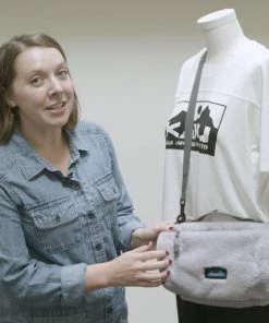 KAVU BAGS AND PACKS Bettles Bay Barrel