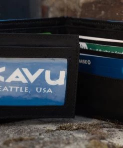 KAVU Yukon Wallet